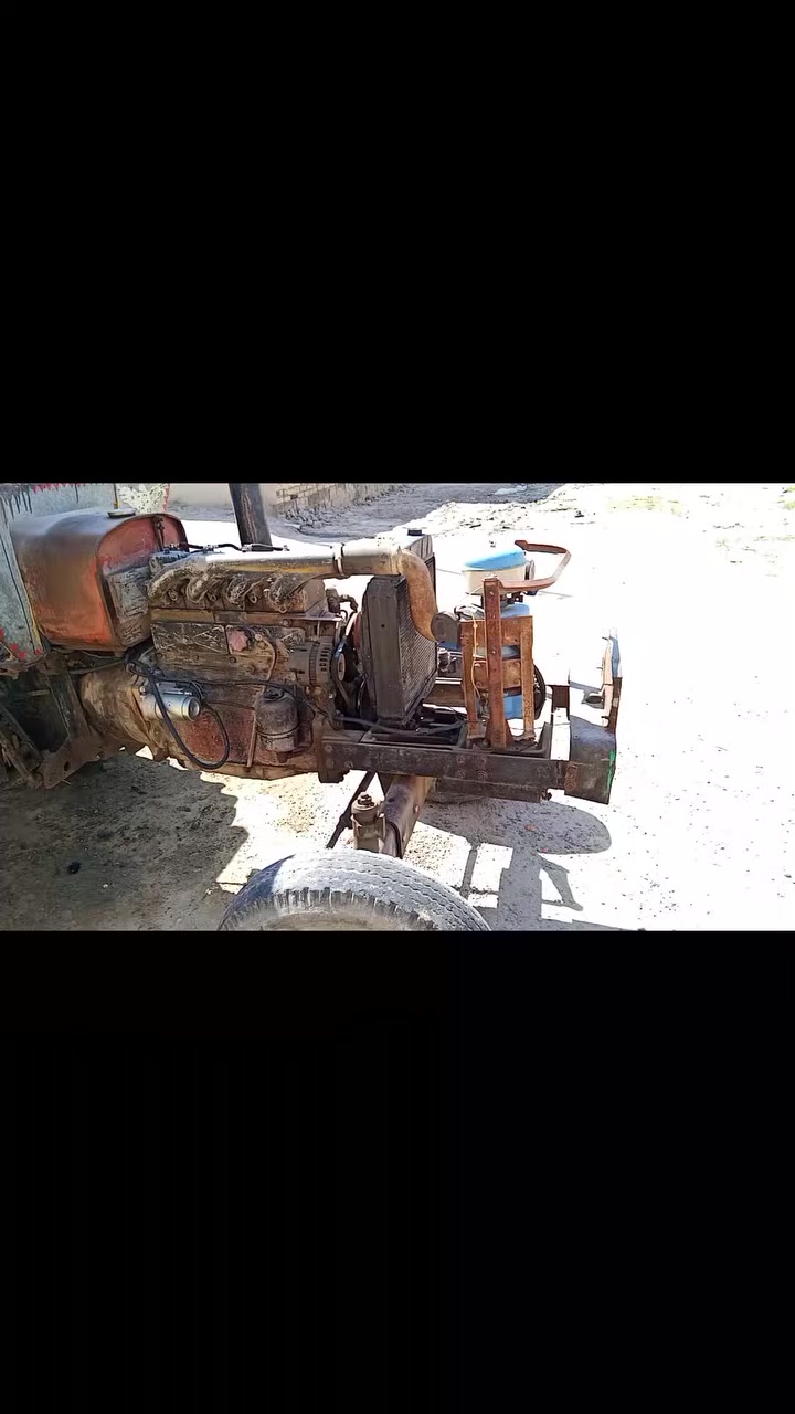 مكينه عنتر مديل 85رقم وسنويه تحويل شغاله نكره سلف المكان بغداد سبع البور الستفسار ***********
