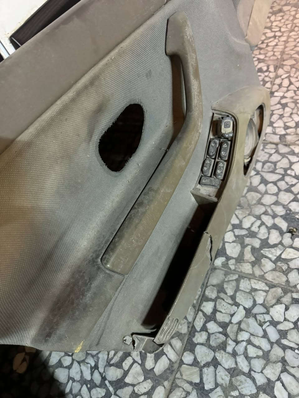 سلام عليكم تخم بطاين مال سمند خوات جدد بلاديا هنه وجيوبهن كاملات سعر ٢٠٠ تصال *********** خوان مابيع تك فقط تخم عوزهن غسل فقط تحياتي
