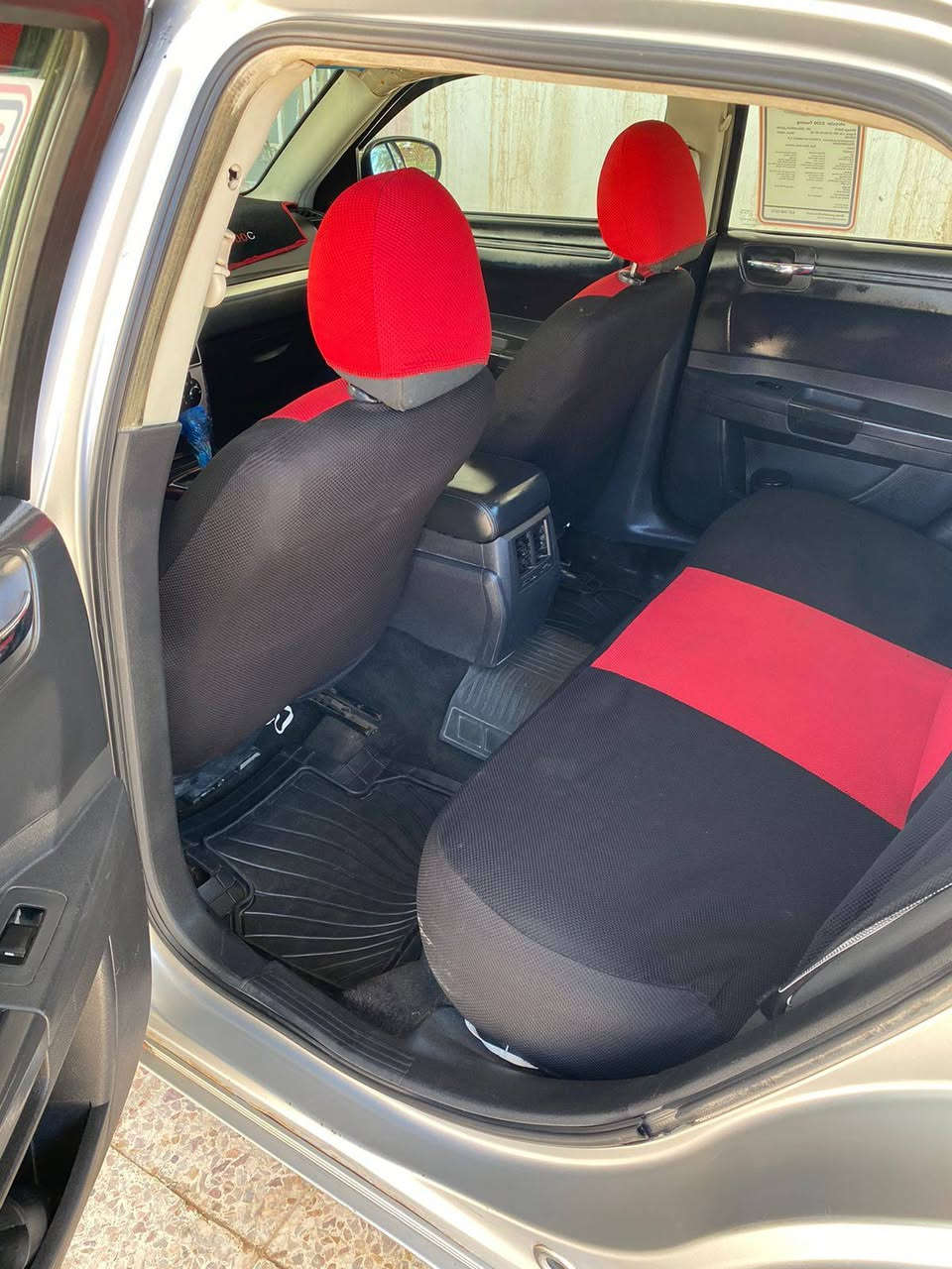 اوباما ٢٠٠٨ بيها مكانات صبغ كير ومكينة كفالة حدادة وتخم تاير كلة جديد  شرط التحويل سنوية تنتهي٢٠٢٧ 
المكان البصرة -القرنة ***********
