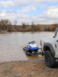 جت سكي 2016 FZ مشتغل 120ساعة  مكفول المحرك  السعر 130  الرقم 077382207...