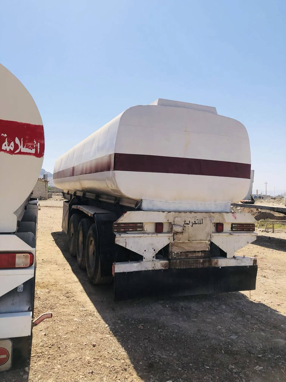 تەنکی تورکی
بۆفرۆشتن دنگیر بیپی علوج لێچونو کونی نیە  کارەبای مەزبوت شانسی بەشەرت پلێتی ٥سانتیم قەویە قاچی بێ عەيبە تەنها تاقم تایەی زەعیفەو تەواوو بەنس و فەراگەی بەشەرت شوین سیدسادق 
سعری 37گەلا
وتس ئابی لەسەرە
***********
