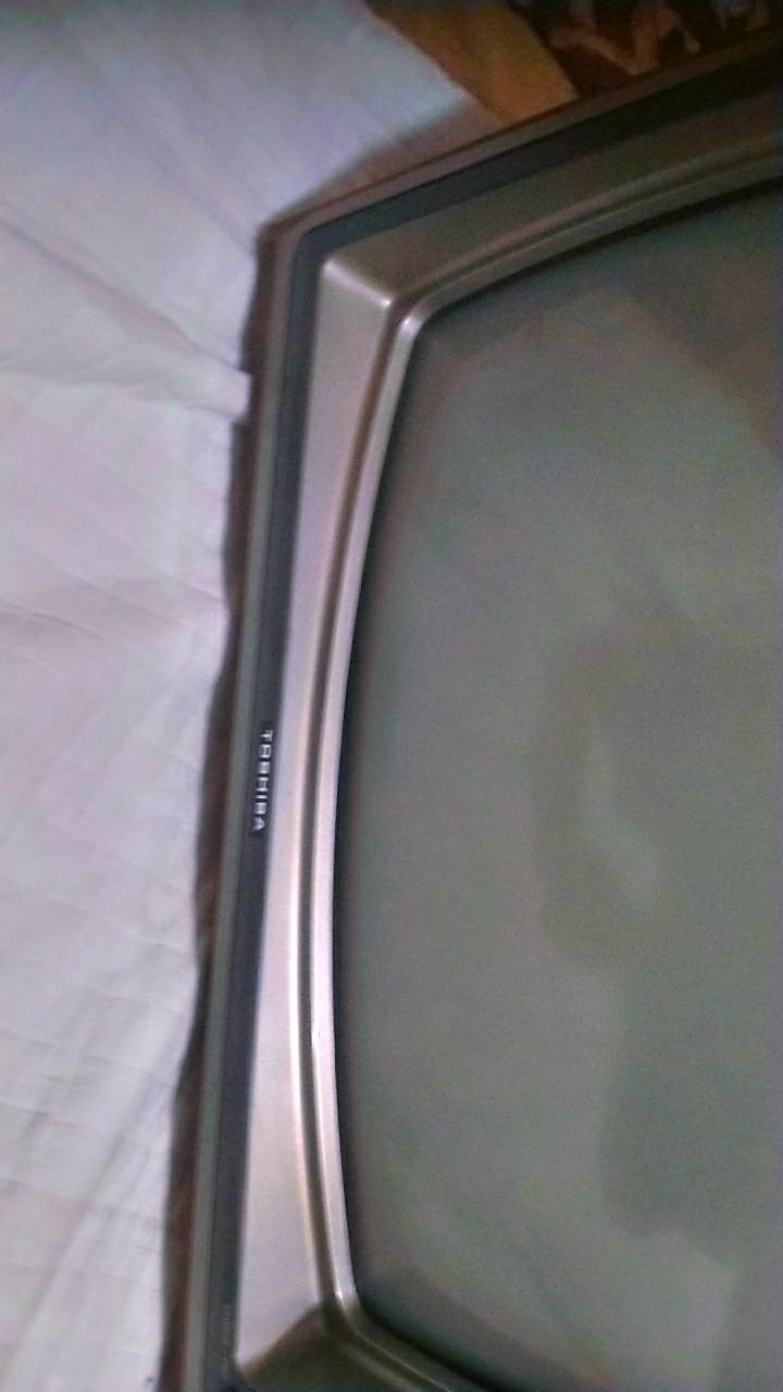 جهاز البيع توشيباء الاياباني الموئسه جهاز بلادي علاوضع الشركه نضيف جدن جدن نضافه 99٪ شغال بل كامل الاتصال علا الرقم *********** والله والي التوفيق
