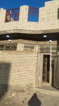 بيت للبيع في مساحه ٦٢ طابو صرف منطقة الامانه واجهه ٦وربع ونزل ١٠ وتفاص...