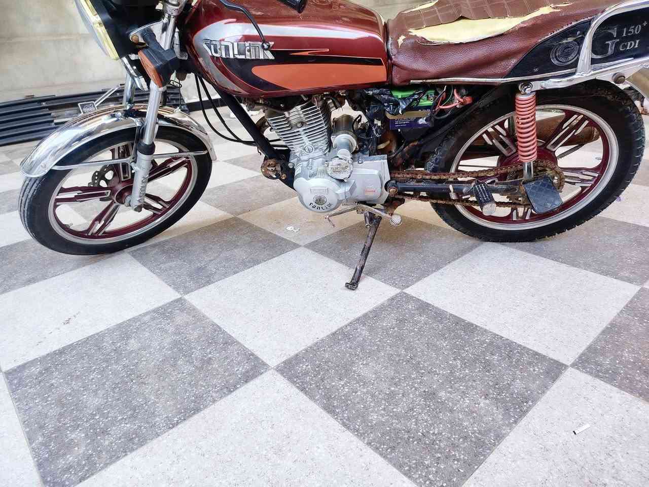 سيفان مديل2022 أوراق سكنر سعر 550 مكاني ديوانيه ***********
