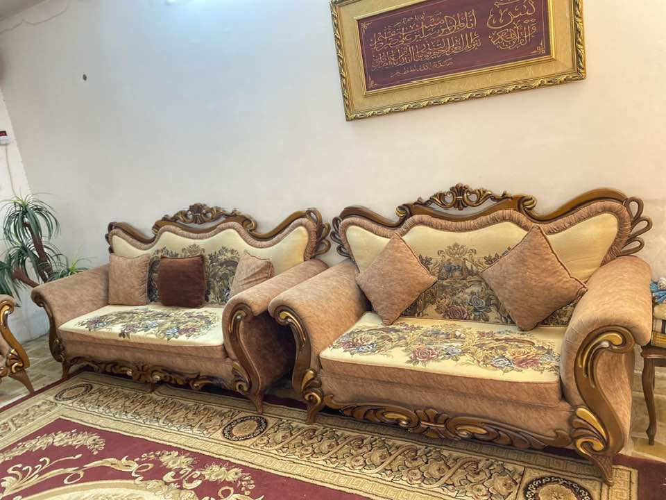 تخم للبيع نظيف وجديد


**إذا كنت صاحب هذا الإعلان وتريد حذفه لأي سبب، رجاءا أرسل رسالة إلى الدعم الفني**