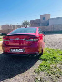 للبيع سوناتا موديل 2019 لون ماروني  مواصفات SE   رقم أربيل دولي  ضرر ج...
