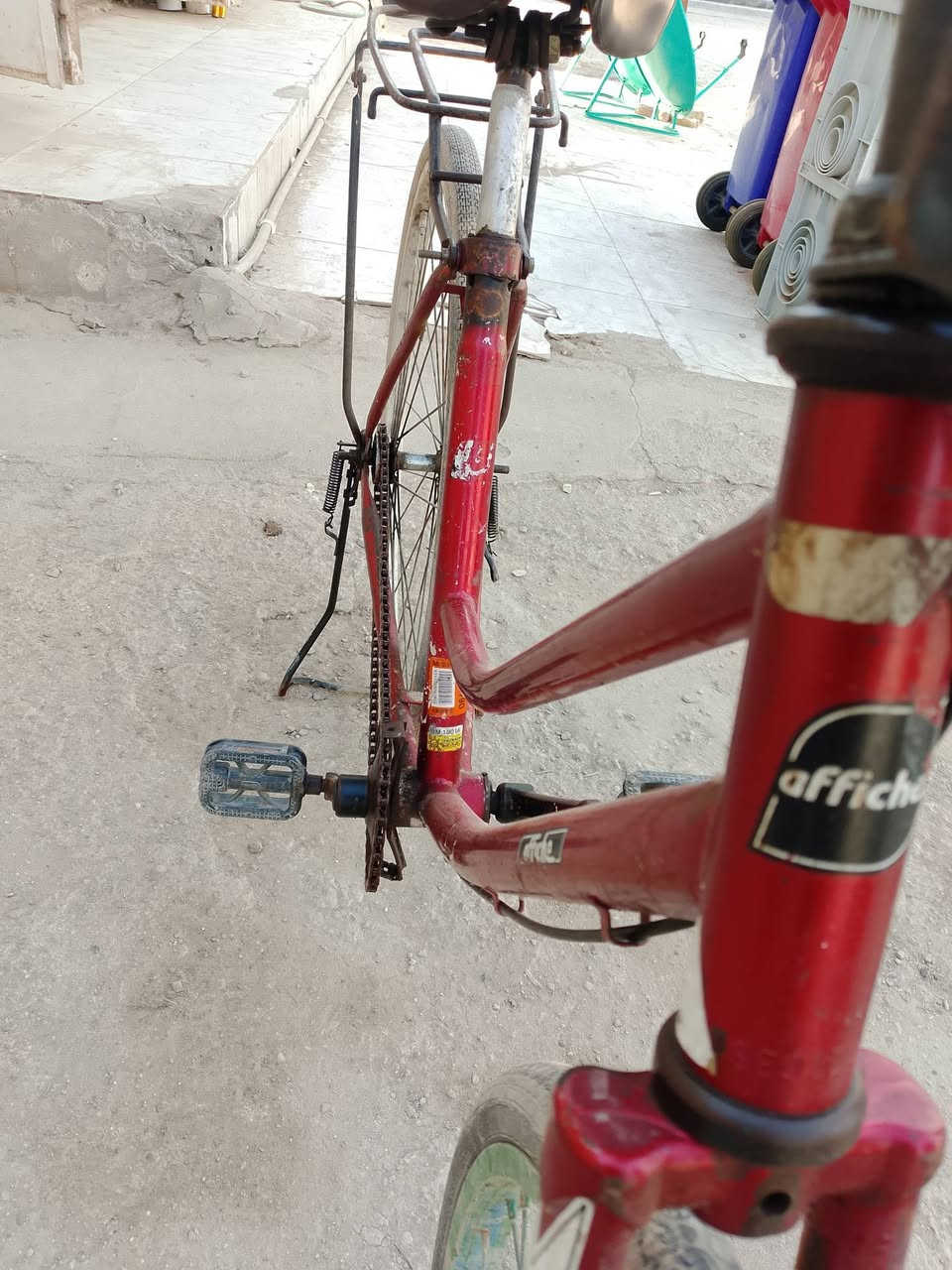 سلام عليكم شباب بيسكل للبيع بناتي حجم (26) النضافه كبالك والشراي يجي يكلبه ويشوفه ميسان الماجديه سيد جميل السعر 40 وبي مجال والي مو شراي لا يصير لوتي


**إذا كنت صاحب هذا الإعلان وتريد حذفه لأي سبب، رجاءا أرسل رسالة إلى الدعم الفني**