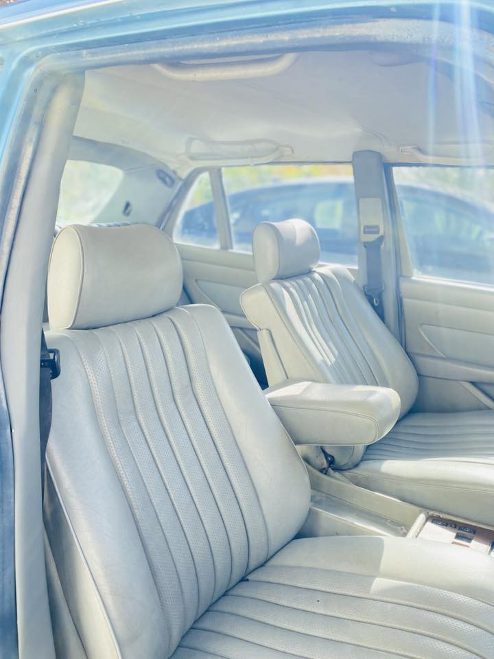 السلام عليكم 
مارسدس رئاسي باب طويل الموديل ٩٠
رقم نجف باسمي 
حداديه فول الفول 
محرك vviti 3000
مكاني نجف 
السعر المطلوب ٦٠ 
للاتصال ***********
