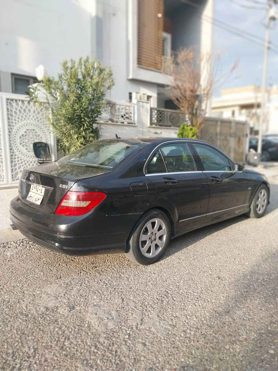 مارسيدس سي ٢٥٠ فول مواصفات بةس سلايد نية كيرو مةكينةكي بةتةية زور باك و خاوينة دوو بارجةي بوياغة بي دةعم و بي ليدرانة رقم موبايل *********** ناونيشان كوية كويسينجاك, أربيل
