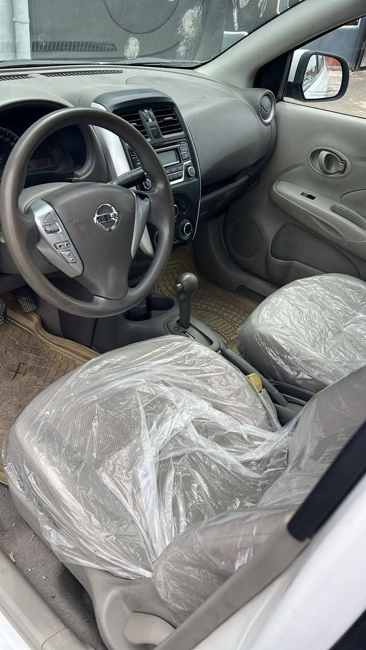 نيسان صني 2021
كفاله ماعدا شخط بالباب واللي بالجاملغ الخلفي موضح بالصوره 
سنويه ماساقطه 
السعر 107 
***********
