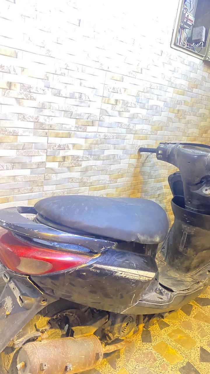 دراجه بريز للبيع السعر 350 تشتغل سلف  
 بغداد
***********
