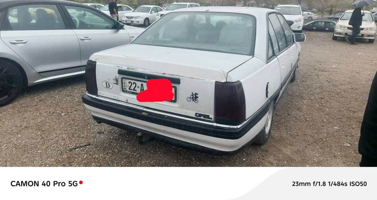 اوبل اوميكا موديل 92
وماكينه 20
للبيع السعر 40 وبيها مجال 
استفسار خابر على هذا الرقم 
***********
