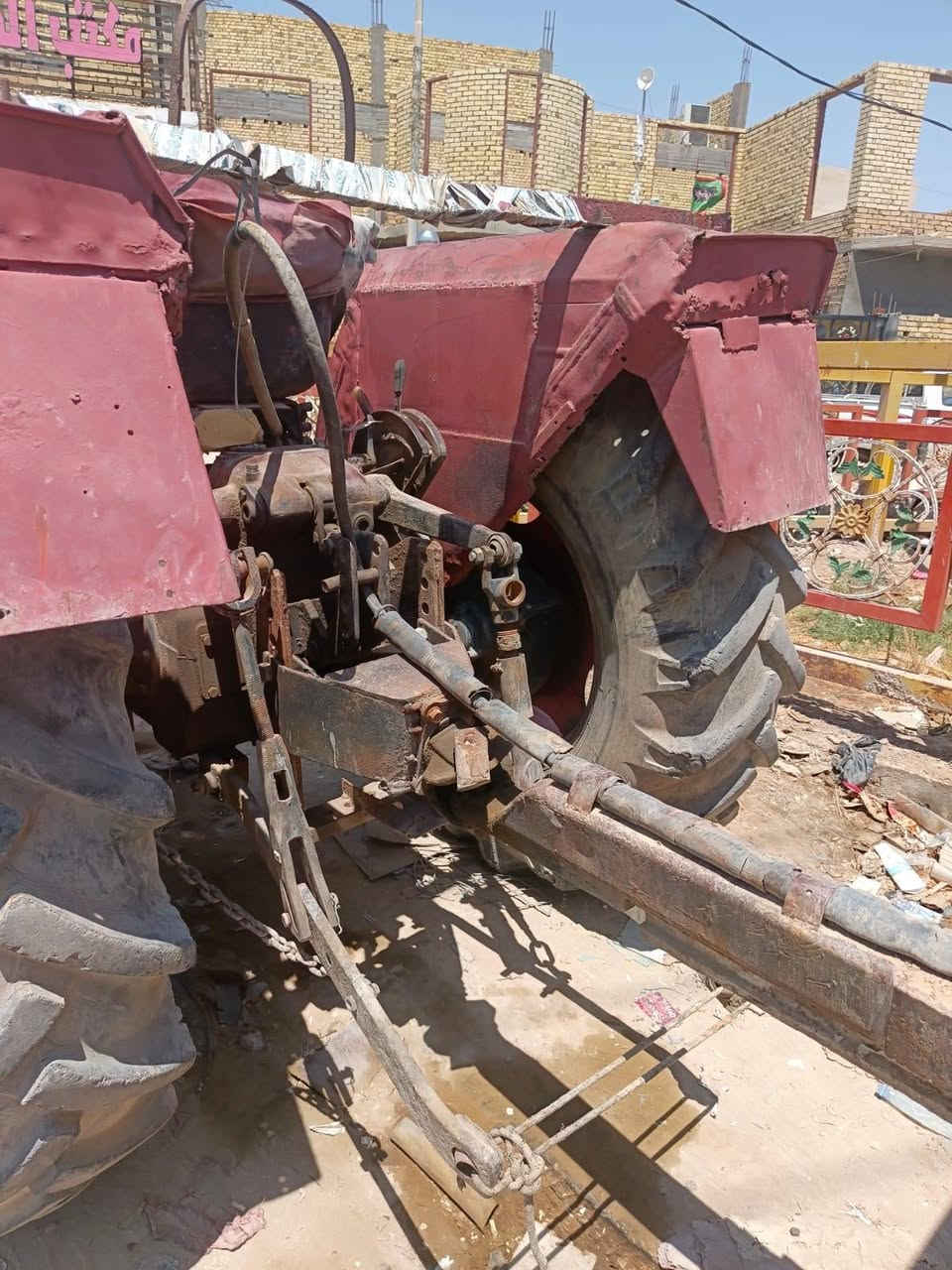 سلام عليكم  عنتر موديل 85 رقم وسنويه جاهزه مابيها نقص تخم تاير مكان ذي قار قضاء الفجر
الاستفسار على الرقم ***********
