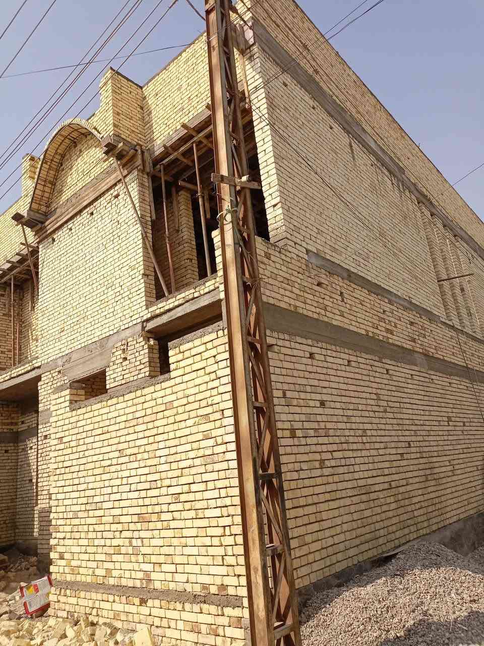 بعض من اعمالي المنجزه ع ارض الواقع ... 
تم والحمد لله اكمال هيكل الئ مرحله التسليم في حي المهندسين ... صور من العمل ... جاري العمل على ذلك وسنوافيكم بالمستجدات قريباُ .. ان شاء الله ... لم أستلم أي مبلغ إلا بعد اكمال المرحلة المتفق عليها ... 
.
للتواصل او للأستفسار عن جميع الأعمال يرجئ مراسلة الصفحة + واتساب + اتصال👇
.
***********  
***********
