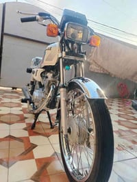 دراجه للبيع مديل ٢٣ سنويه لل ٢٠٢٨ مكفوله كفالة عامه مكينه كهربائيات شا...