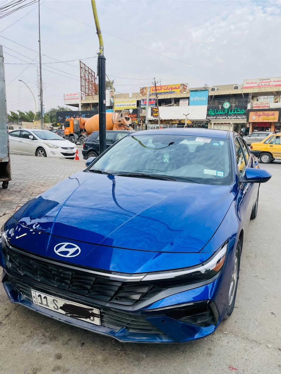 للبيع فقط بدون مراوس
هونداي الانترا بانزين 2000 دوش 2024
لون جويتي 

السعر (162)

النترا 2024

وارد امريكي  

حادثها صبغ قليل بربع البنيد وربع الجاملغ كلش قليلبدون ايرباك بدون دواخل شواصي لغود مكفولة 
كلشي سليم بارد شبر قليل 

كفالة بدون ((ايرباك))

شاشة ديجتل لد كار بلي 

رادار امامي خلفي جانبي 
حساسات 

توقف ذاتي

رادار خلفي رادار جانبي 
تحديد مسار 
قيادة ذاتية 
تنبيه خروج المسار 

ويل كب لد نهاري لايت زنون بلادي 

تنبيه اهتزاز بلستيرن 

السيارة موجودة بغداد  الشعب بلقرب من الهايبر

للستفسار *********** بغداد, العراق
