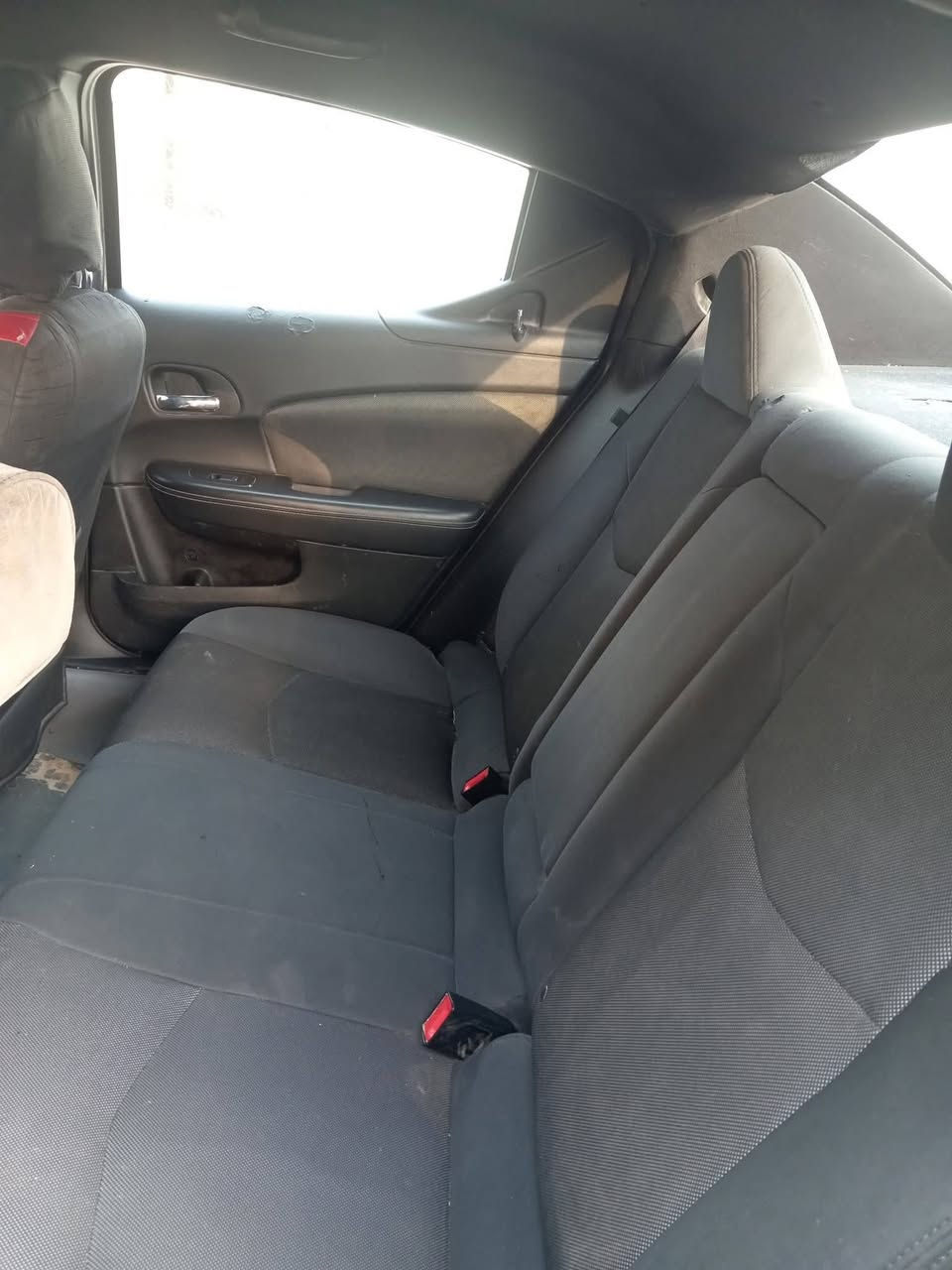 دوج افنجر موديل ١٢ سنويه جديدة محرك وكير مكفولات كهرباء مكفولات حجم ٢٤٠٠ المكان حي الجهاد السعر ٤٨
