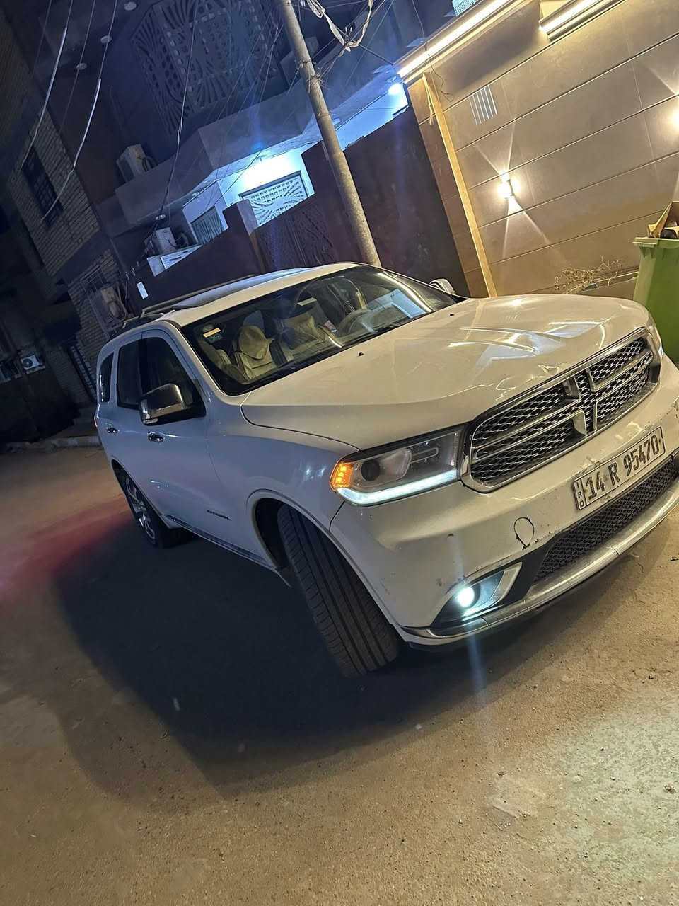 سلام عليكم
دوج دورنكو 2017 اصل فول مواصفات الستايدل فول السياره معروفه مواصفاتها ستيرن كهرباء فتحه حساسات امامي خلفي كشنات خزن ميموري كشنات تدفئه تبريد وبيها نضام اوتو هولد تقليل صرف البانزين سبعه راكب كشنات ملكي vip تلث قطع تبريد اشاير بل مري لد حاجب نضام سبورت نضام eco  السياره مبدليلها بساتم 2014 سبب البانزين السياره كفاله داخله تقرير غرق بيها بارد اب خشم البنيد السياره مكانها ناصريه مركز سعرها 240 وبيها مجال بصيط كلش 

للتواصل ***********
