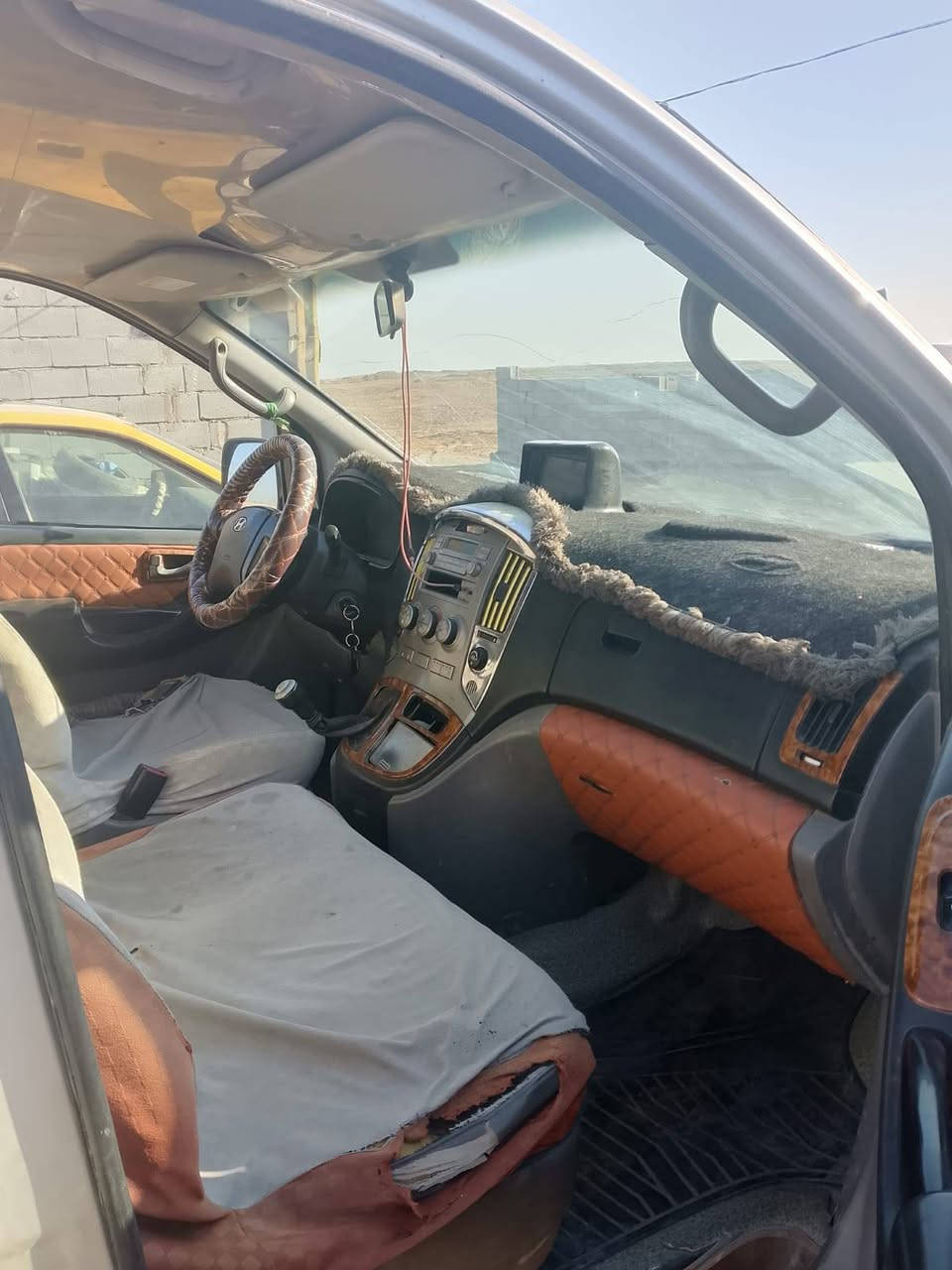 السلام عليكم
ستاركس موديل 10  للبيع رقم بصره انكليزي بسم صاحب الرقم ادناه مكان السياره بصره معمل الورق السعر 125 $ تفاصيل اكثر اتصل ‏‪0772 196 8178
