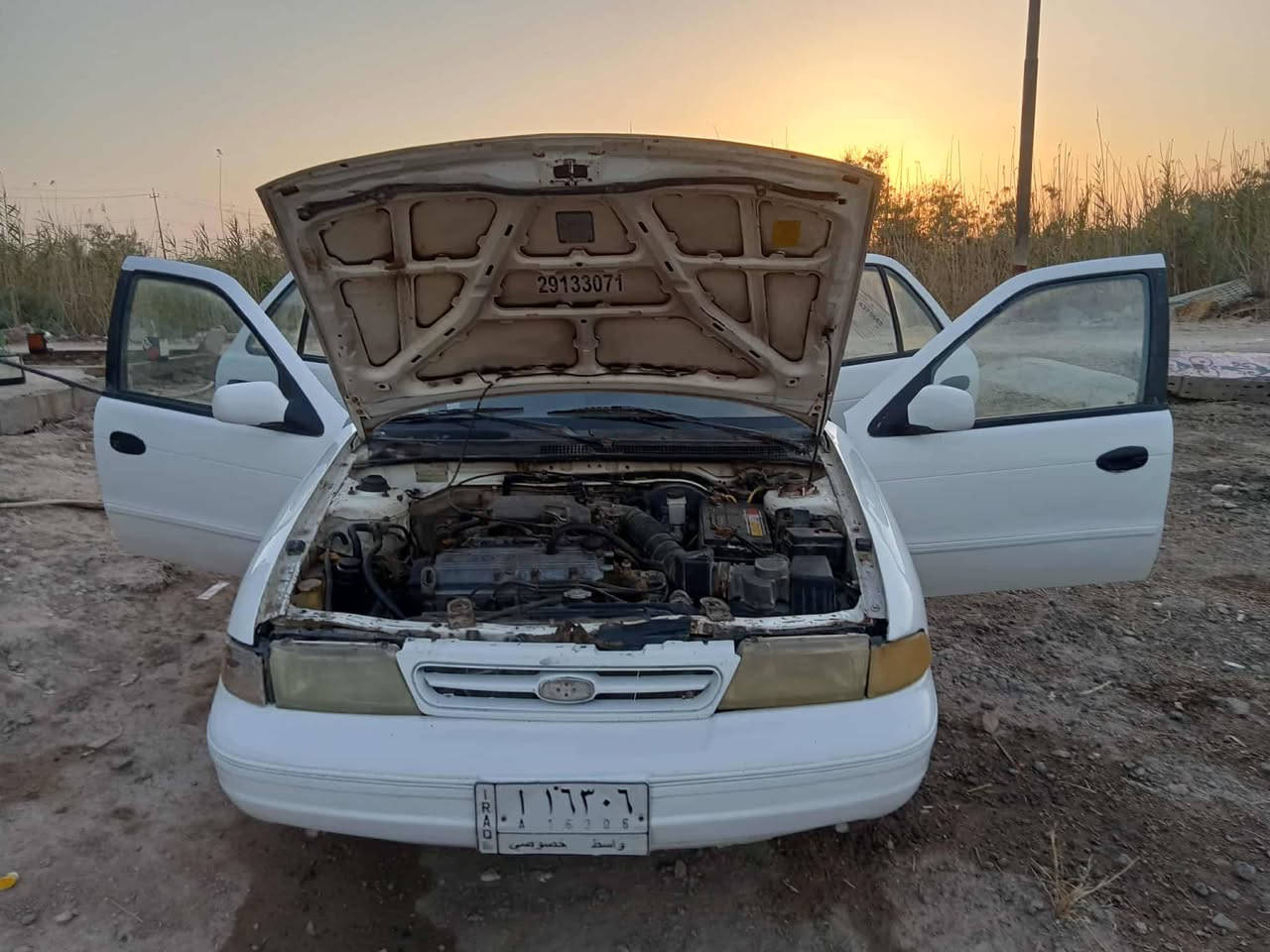 لسلام عليكم للبيع كيه سيفيا موديل 94 رقم واسط السياره تخم تاير كهربائيات كلهه شغاله تبريد شغال عوزه بس كتف السياره سدر امامي خلفي جديد السياره مصبوغه جماليه
***********
