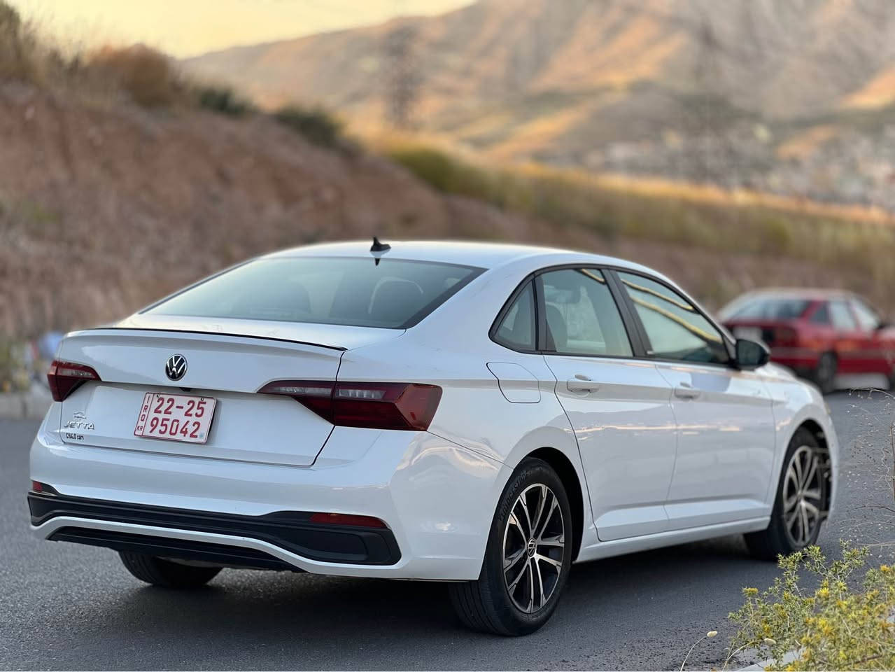 Jetta 2024 ***********
$138

جيتا للبيع
موديل 2024
لون ابيض
كير و محرك و صدر و كهربائيات و رقم و تحويل و غرامات كلها بشرط
تترقم شمالي 
السيارة مابيها مصرف جاهزة من كل النواحي
محرك 4 سلندر حجم 1.5 توربو
كير اوتوماتيك 
مواصفات S
ماشية 27 الف مايل
بيها بس البونيد صبغ بدون دواخل بدون شواصي شرط الفحص
ايرباك السكان و تكمة مرجع سستم
4 تايرات جديد
مكان السيارة دهوك
السعر 138$ و مجال بسيط
للاستفسار *********** دهوك, العراق
