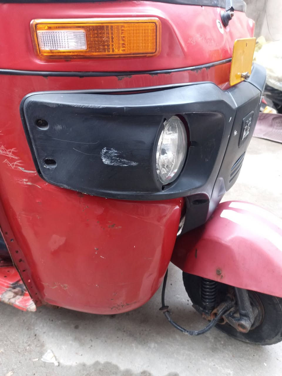 السلام عليكم
تكتك باجاج للبيع حمره🛺
موديل ١٨ اوراق شركةالمصطفى سبعه📃
تكتك خير من الله كامله اي نقص مابيه☑️
مكاني بغداد الجديده /الأمين الثانيه🏠
اتصل واتساب او ماسنجر او عله رقمي📞
ابو عباس العتابي (***********) 🙏
سعر تكتك/٤٢٥٠ /اربع ملاين وربع
