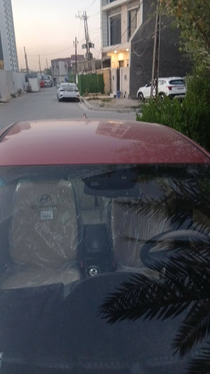 النترا موديل ١٣ للبيع او مراوس
بيها صبغ بجم اثر جراد وقبق جنطه كير محرك تبريد خير من الله 
دوشمه جديده تخم تاير جديد نقص صدر 
***********  السياره ليبل واحد مابيه تبديل
