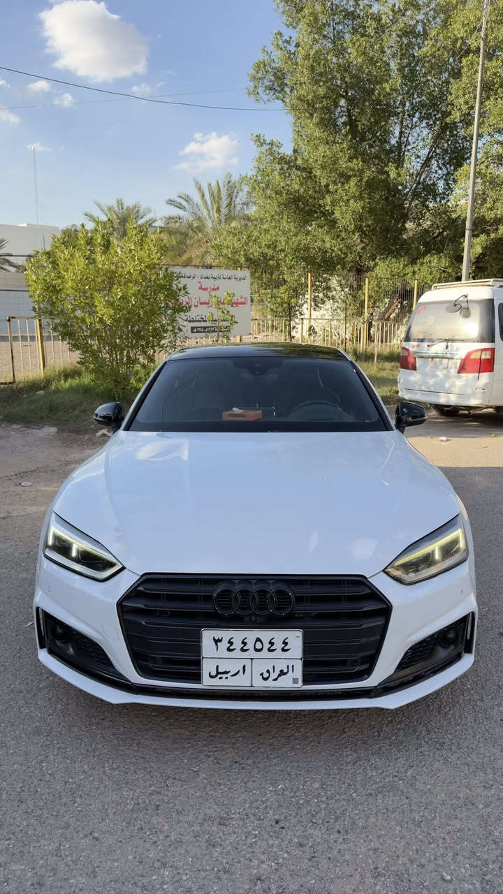 للبيع او مراوس اودي s5 quatro prestige اعلى مواصفات 
 موديل :٢٠١٩ 
السيارة ٤١٠ حصان معدلة شي بسيط بعمان 
الممشى :٦٩ الف كيلو 
وارد كندي كلين تايتل 
المحرك : ٦ سلندر تون باور تيربو 
السيارة داخل كله كاربون وشاموا 
فتحت سقف 
عداد دجتل 
داتا شو 
تحديد مسار 
قيادة ذاتيه 
كامرات وحساسات ٣٦٠ درجه 
تثبيت سرعه 
اكزوز سستم وكاله بلادي 
نقاط عمياء
دخول ذكي 
عدسات اماميه ورادارات 
انارة داخليه متغيرة الوان 
سيارة مسويلها صيانه عامه وصدر امامي وخلفي ودبلات كله جديد وتخم ويالة وتايرات جديد 
وباقي بيها هواي مواصفات
السعر :26 الف دولار وبيها مجال 
للاستفسار ***********
