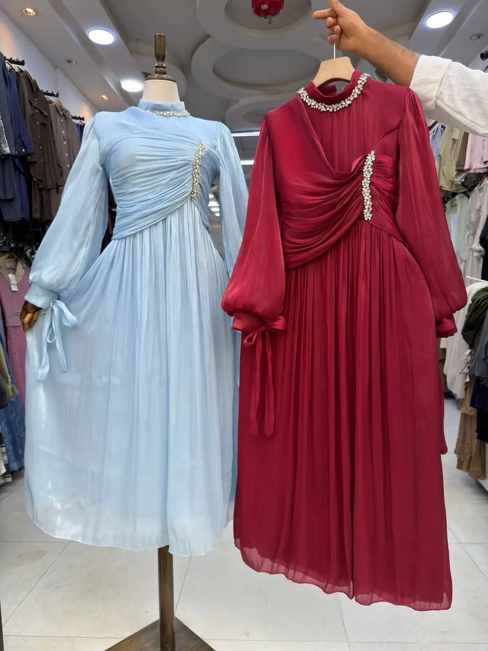 فستان مناسبات❤‍🩹
السعر 35 الف فقط
خامة اوركنزا مبطن
38-40-42-44-46-48


**إذا كنت صاحب هذا الإعلان وتريد حذفه لأي سبب، رجاءا أرسل رسالة إلى الدعم الفني**