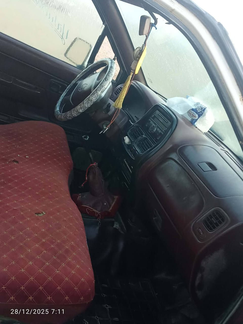 سلام عليكم نيسان البيع موديل 2000 رقم نكليزي بسمي شرط تحويل سنويه 2029 سياره مكفوله لادعمه ولا كلبه صبق جماليه  محرك مكفول كير شاصي لشرط مكفولات سياره مالت جناي جاهزه من كلشي  سعر 45 وبيه مجال مكان سماوه  ***********تصال
