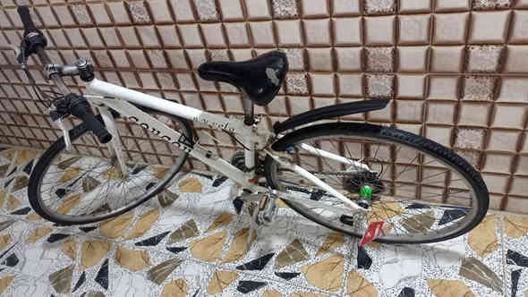 باسكل c700السعر 100الف وبي مجال بسيط مكان موصل حي السماح الثانية اتصل وتدلل ***********
