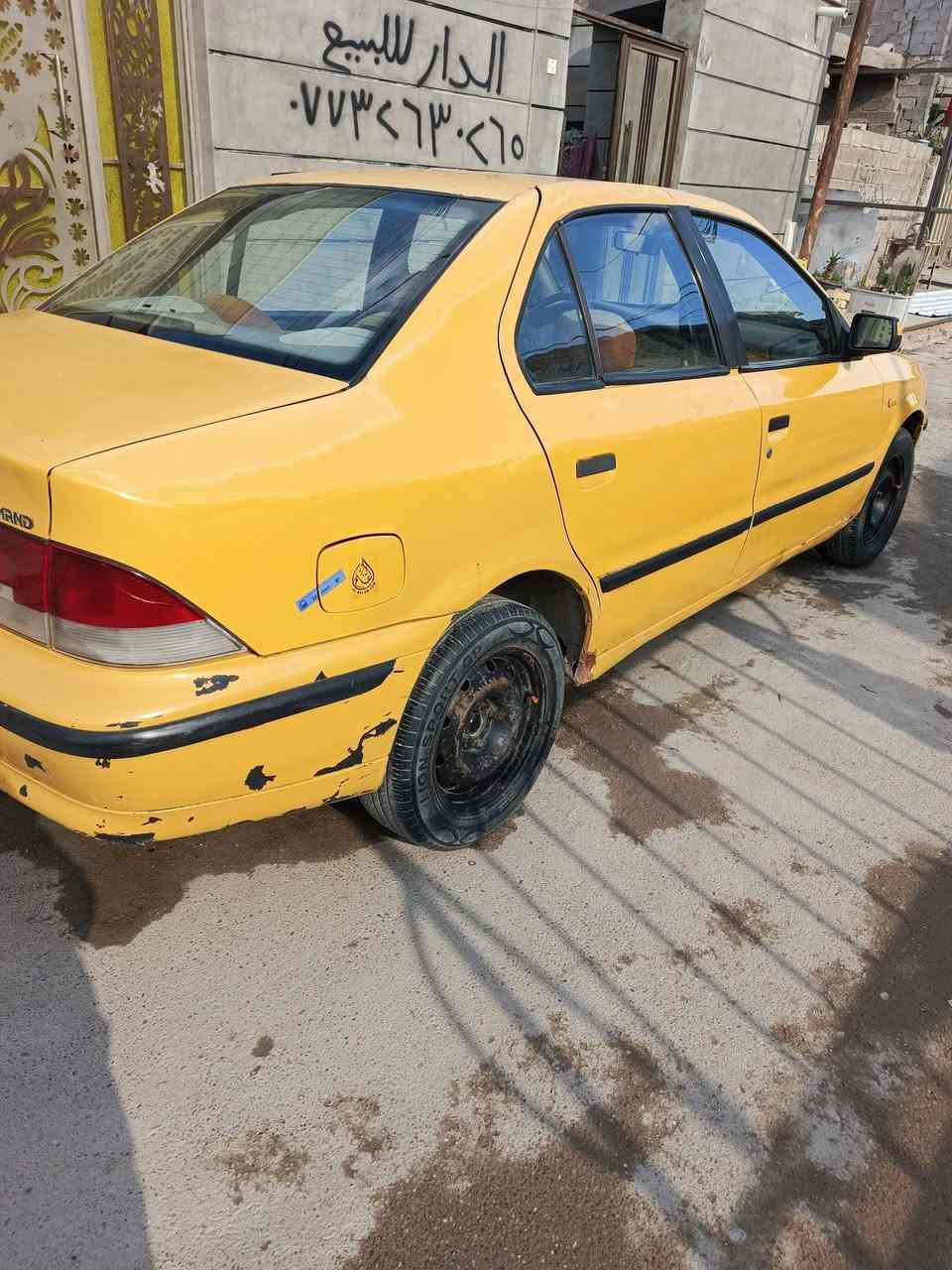 سمن 2010ناطق مكفوله من الظربه والصبغ فقط الدوسه بيها شوية صبغ رقم بغداد انكليزي 
سيارة جاهزه كل نقص مابيها كهربائية شغاله كلهن صدر امامي خلفي جديد بيدي مسوي قبل شهر   بسمي تحويل ثاني يوم  مصفره هيه وغرامات السعر 28مال بيع   المحرك بي خيط بخار  خيط بخار فقط  الي يرغب ***********
