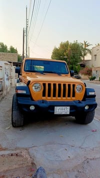 جيب رانكلر سبورت ان لمتدت موديل ٢٠١٨ امريكي  لون مميز  ورقم شبه مميز ا...