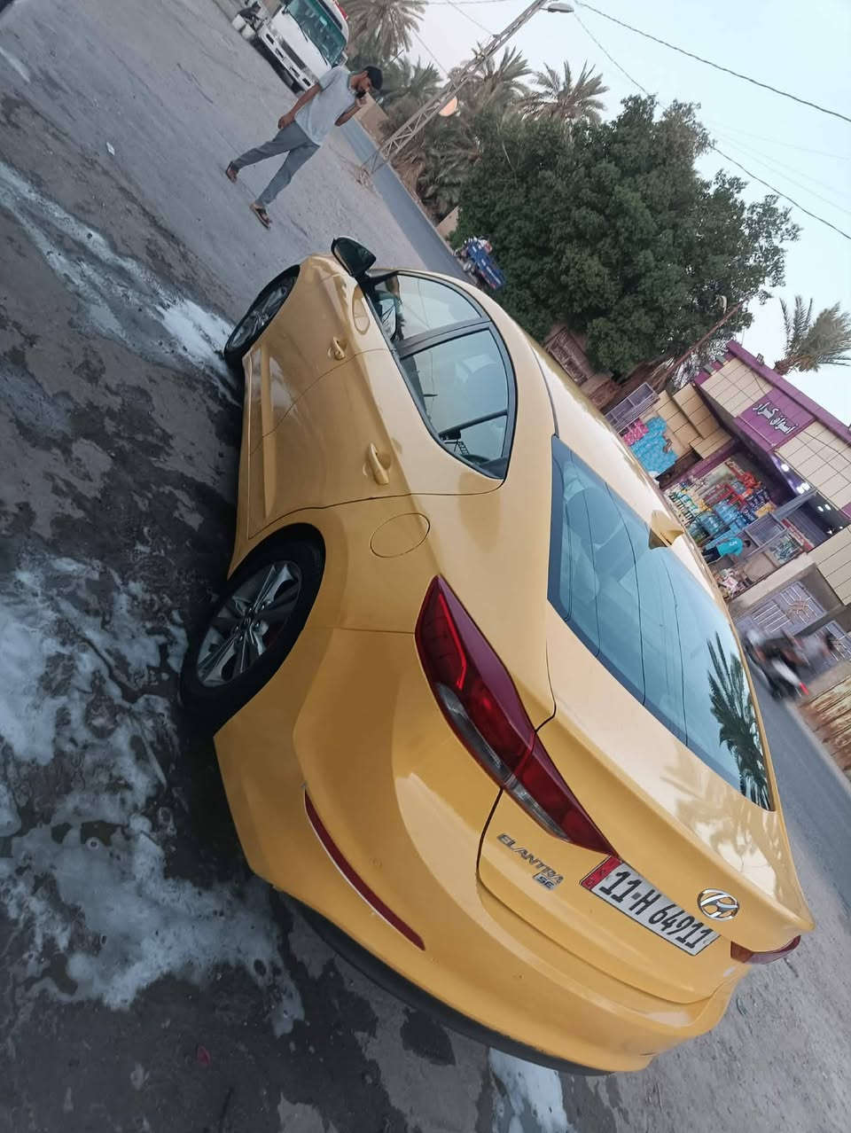 سلام عليكم خوان النتره ١٠١٧ بيه جاملغ وبنيد بدون اي ضرر مداور ثاني نص فول حداديه جديده تخم تاير كهربايات شرط كلشي شغال مكان سماوه سعر ١١٥ بيع مستعجل ***********
