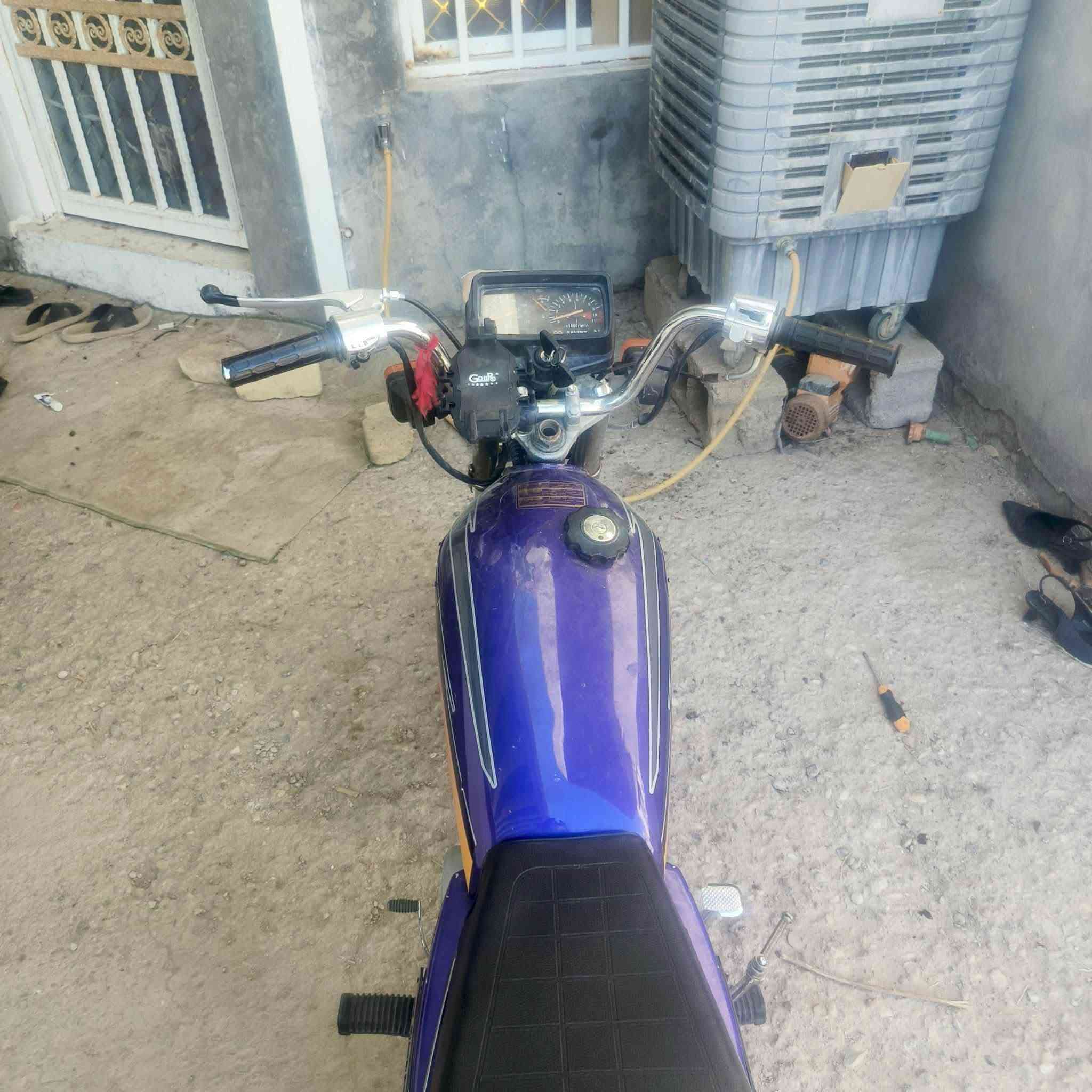 سلام عليكم دراجه نامه البيع
وراق سكنر موديل 21 
محرك مفتوح بس خبل بي شلعه 
سعر 375بيه مجال طيبين 
الدوانيه قضاء دغاره


**إذا كنت صاحب هذا الإعلان وتريد حذفه لأي سبب، رجاءا أرسل رسالة إلى الدعم الفني**