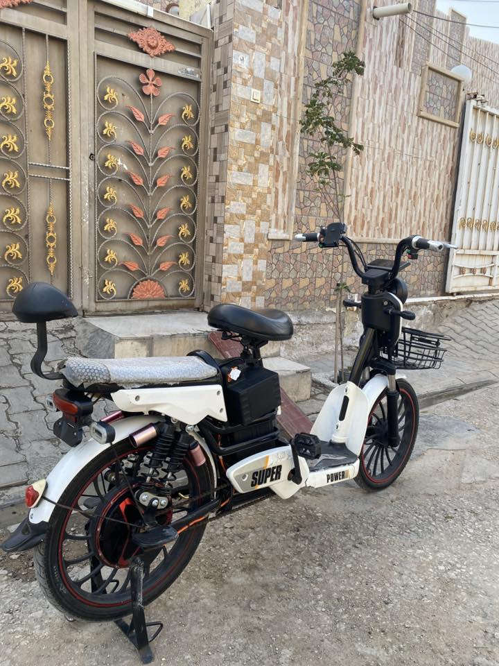 للبيع باسكل شحن مديل 2023
نظيف، يمشي 30–45 كم
يشيل وزن 100 كيلو
السعر/ اتصل على الرقم

📍 كوفة – حي ميسان
📞 ***********
