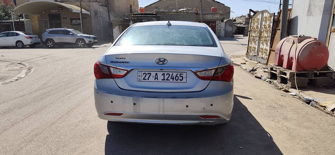 سوناتا موديل 2012 وارد امريكي محرك 2400 حادث جامل امامي فقط بيها شخوط بسيطه بسمي سياره رقم ذي قار مشوع وطني *********** البصرة, العراق
