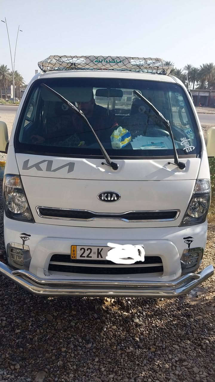 بسم الله الرحمن الرحيم
كيا فحل مسكر ٢٠١٧ سيارة جديد بمعنا الكلمه 

السيارة بأسمي رقم اربيل 

رقم صاحب السيارة ***********
