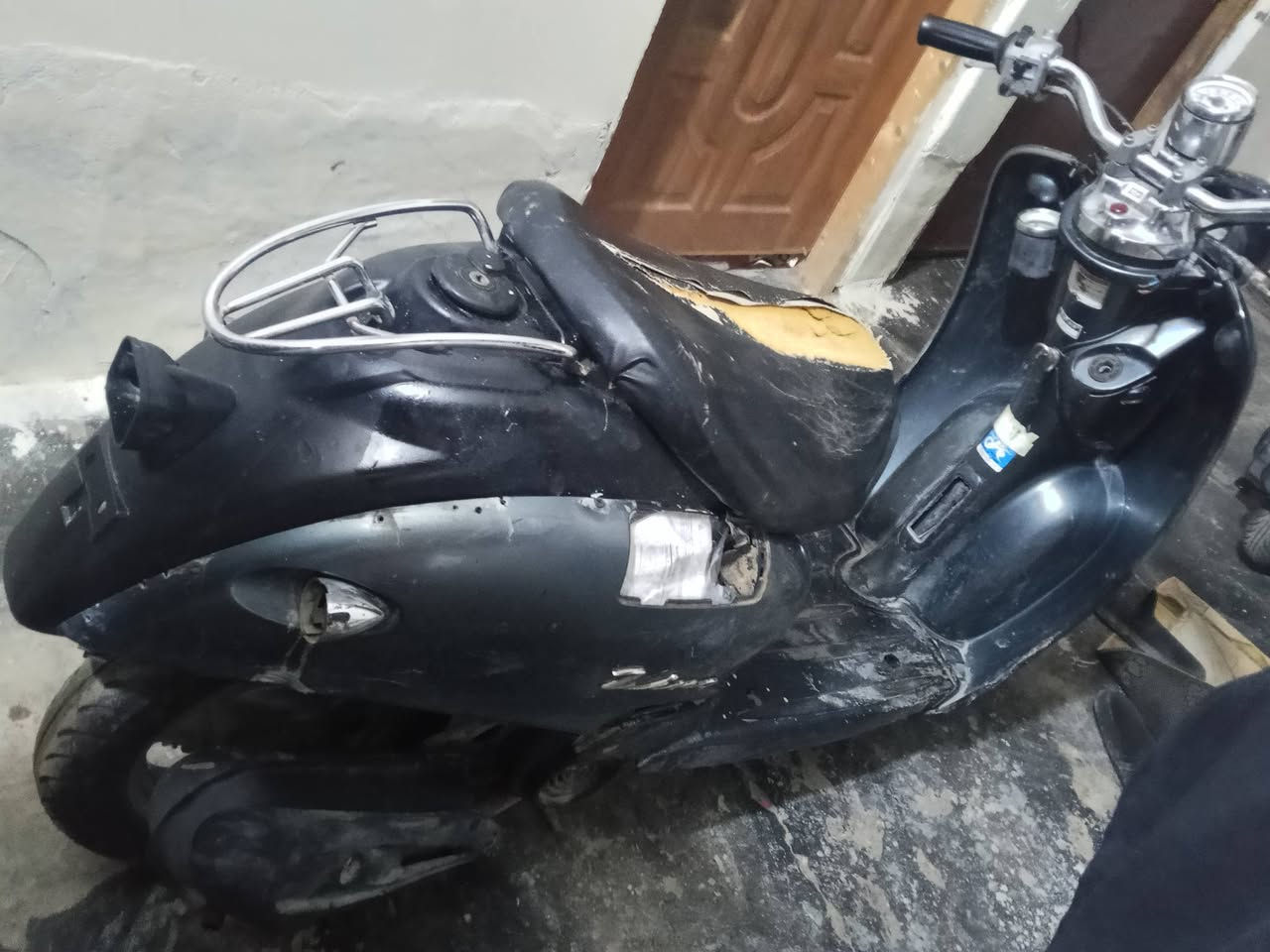 السلام عليكم دراجه عبد الحليم للبيع مكان كربلاء من الداخلي مكان العمل في الكتف الثورهر سعر 140 وبمجال للشراي***********
