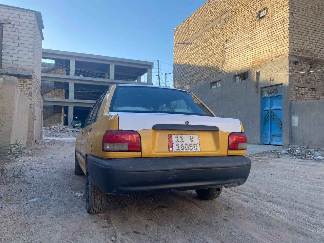 سلام عليكم سايبا موديل 15 بسمي رقم بغداد مصفره هيئه وغرامات سياره خير من الله العنوان بابل السعر30 وبيها مجال الرقم ***********
