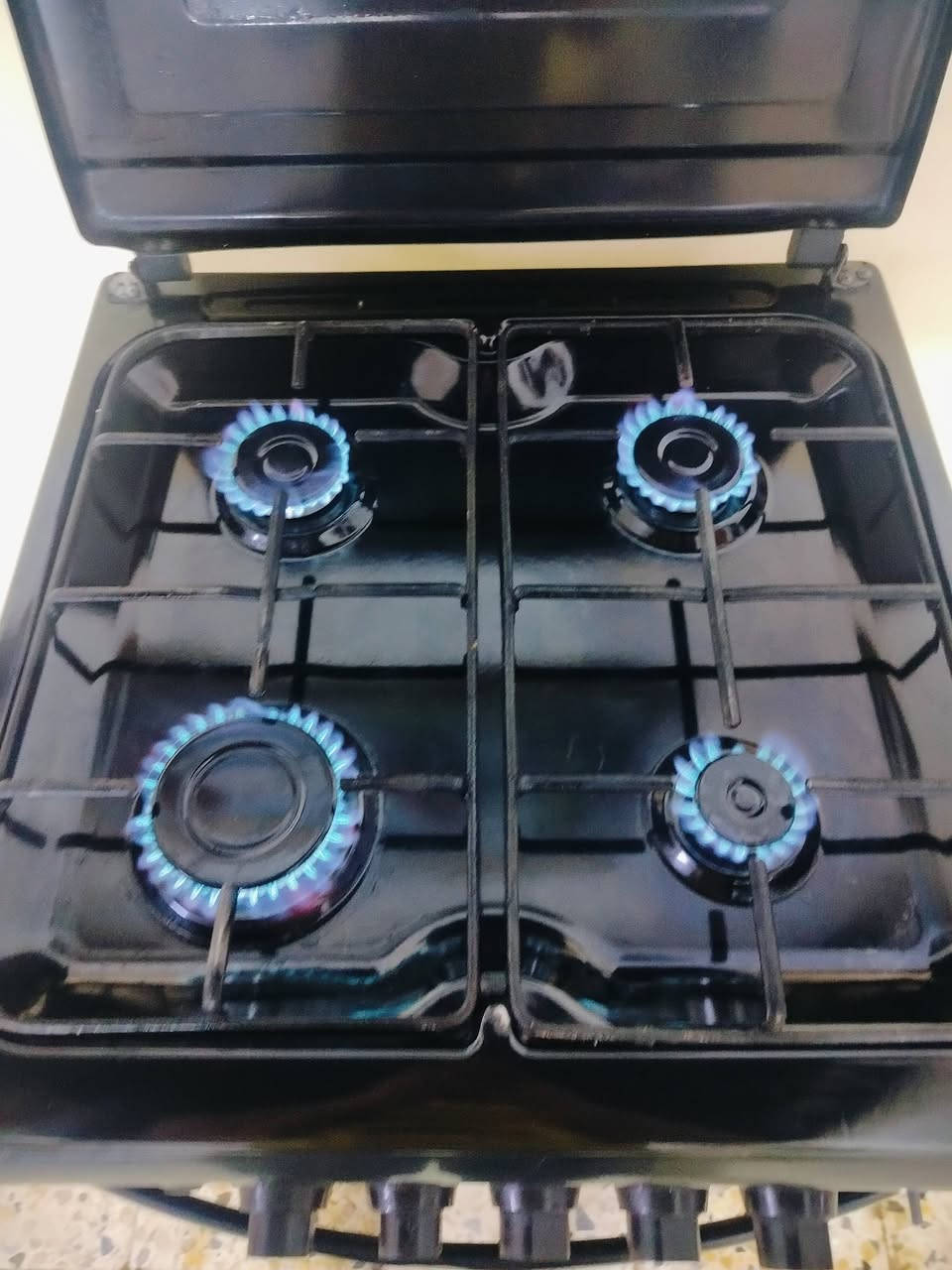 طباخ نوعيه تركي  النظيف سعر 75 عنوان كراج شمال***********
