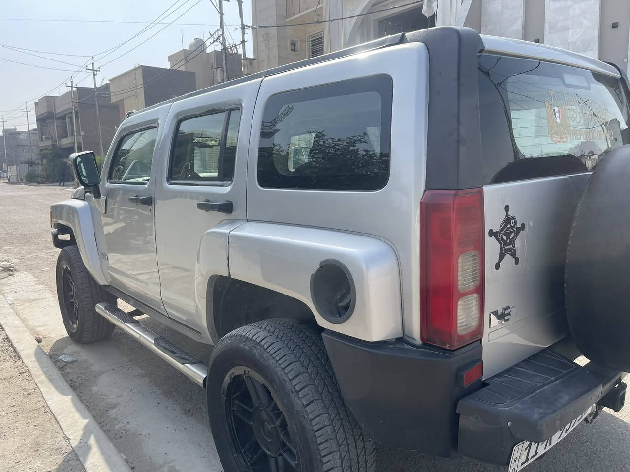 السلام عليكم همر H3 2007
مكينة كير صدر كلة جديد بيهة قطع صبغ ابيع حزلم 

مبيهة ضربة قوية يعني لا لغد لا شواصي 

السيارة جاهزة من كلشي 

رقم بغداد دولي شرط التحويل 

95.     وبيهة مجال 

مكان السيارة الياع قرب الكنيسة 

رقم الهاتف 

***********
