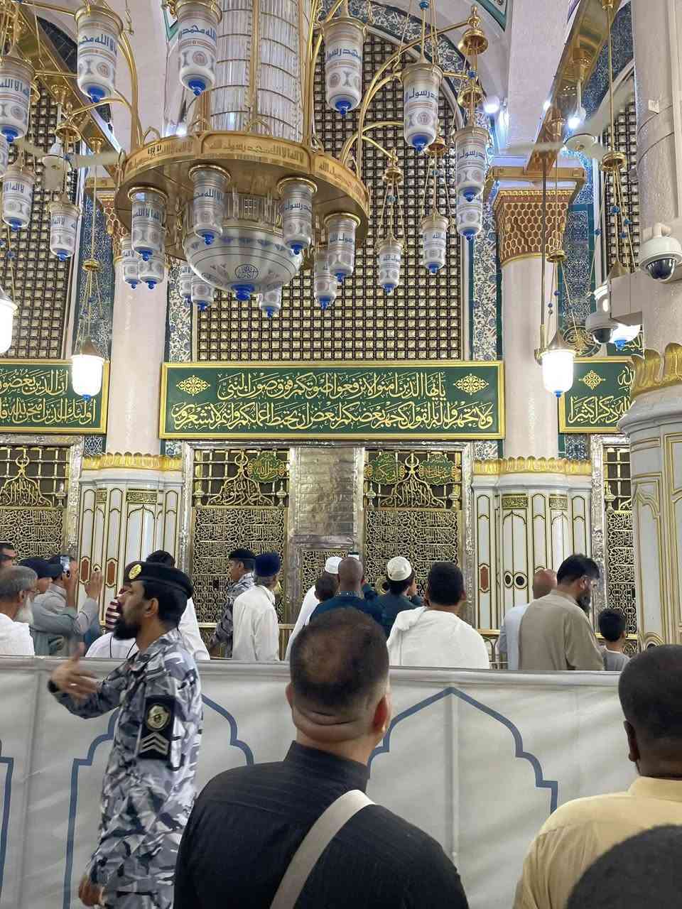 على بركة الله وتوفيقه ورضوانه

تم فتح التسجيل على عمرة نصف السنه. الانطلاق يوم٢/٣ بأذن الله، نرجوا من الاخوه الراغبين باداء العمره الاسراع بتسليم الجواز وحجز مقاعدهم . خدماتنا معروفه لكل من رافقنا في رحلاتنا السابقه وموثقه بالتصوير.

السكن في المدينه المنوره منطقة المركزيه 

والسكن في مكه المكرمه في منطقة محبس الجن.

ارشاد ديني متخصص.

ومحاضرات دينيه.

٣ وجبات طعام باشرافنا.

هدايا متنوعه واحرامات رجاليه ونسائيه للمعتمرين.

السكن ثلاثي ورباعي.

خدمات الطريق.

لايضاف اي مبلغ اخر.

زوروا مكتبنا لتعرفوا كل التفاصيل فيما يخص السفر والعمره.

شعارنا.( المصداقيه والاخلاص بالعمل وخدمة المعتمرين).

اسعارنا مخفضه دائما وتناسب الجميع ان شاء الله وخدماتنا تليق بكم.
للتواصل عبر الهاتف:*********** متوفر حالياً
