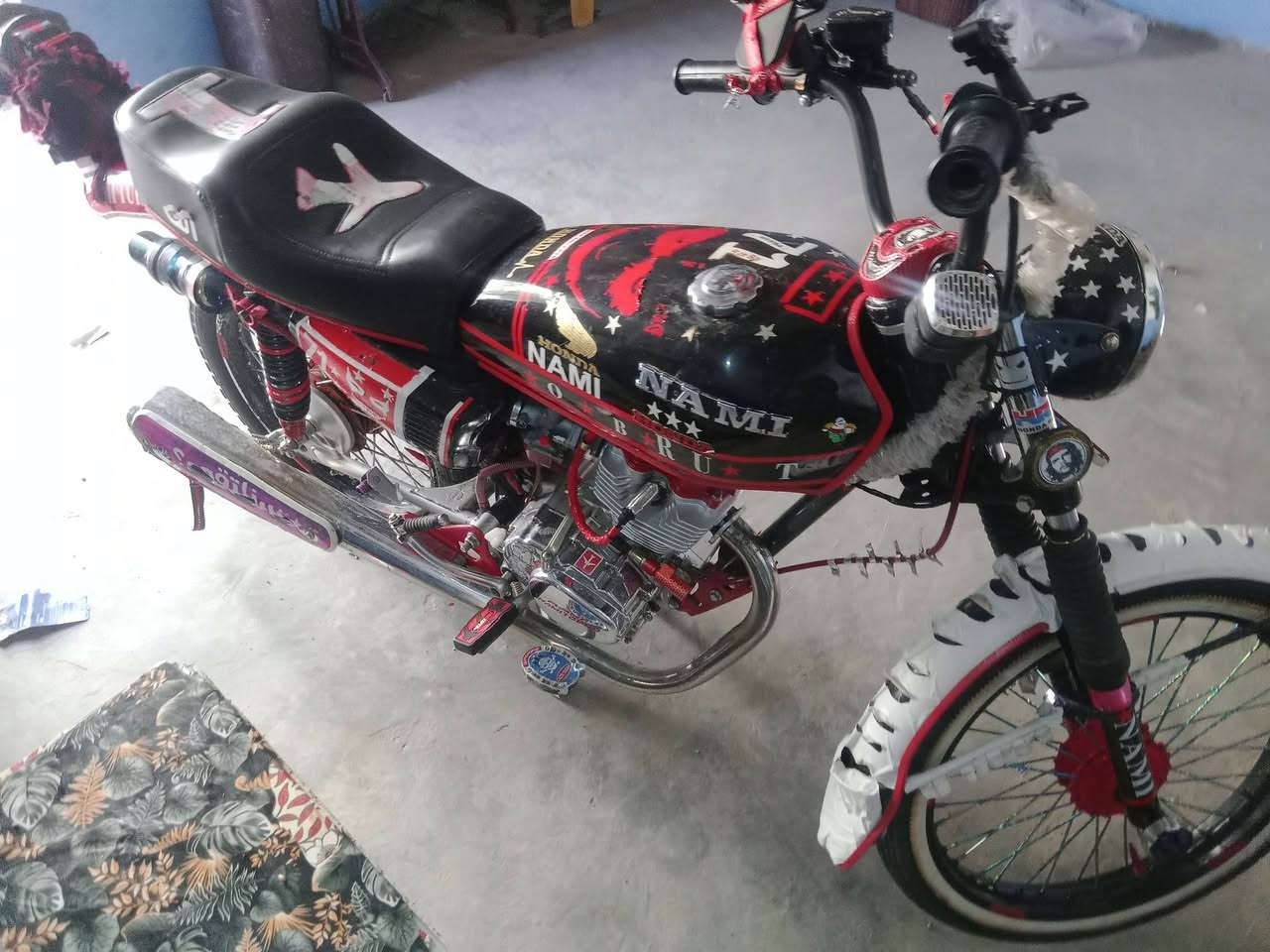 سلام عليكم دراجه تعمير 25 نامه تيربو دراجه مذب عليها ربع فول شاصي 23 اوراق سكنر سعر 650 قفل مكاني ديالى جلولاء ***********
