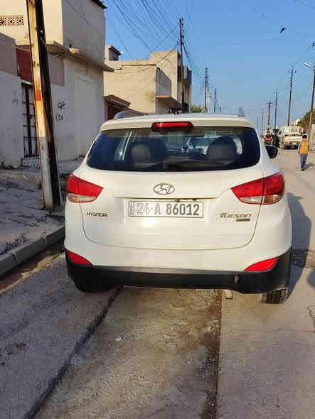 توكسن 2010 فول بنورمه رقم دهوك هزة ورقم جديد بسمي 145وبيها مجال ***********/***********
