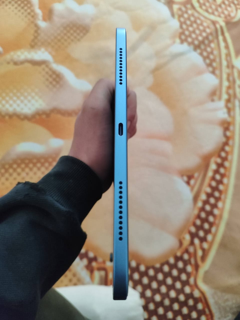 السلام عليكم للبيع ايباد الجيل ال 11
ايباد جديد بلضمان ايباد فول نضافه
فول مواصفات ايباد تحت الضمان
1. اشكد مساحته ؟ 256 
2. سعره 430 وبي مجال قليل
3.ملحقاته كامله 
4.كارتونه جديده
5. شاحنه جديده 
6. رقمي ***********
