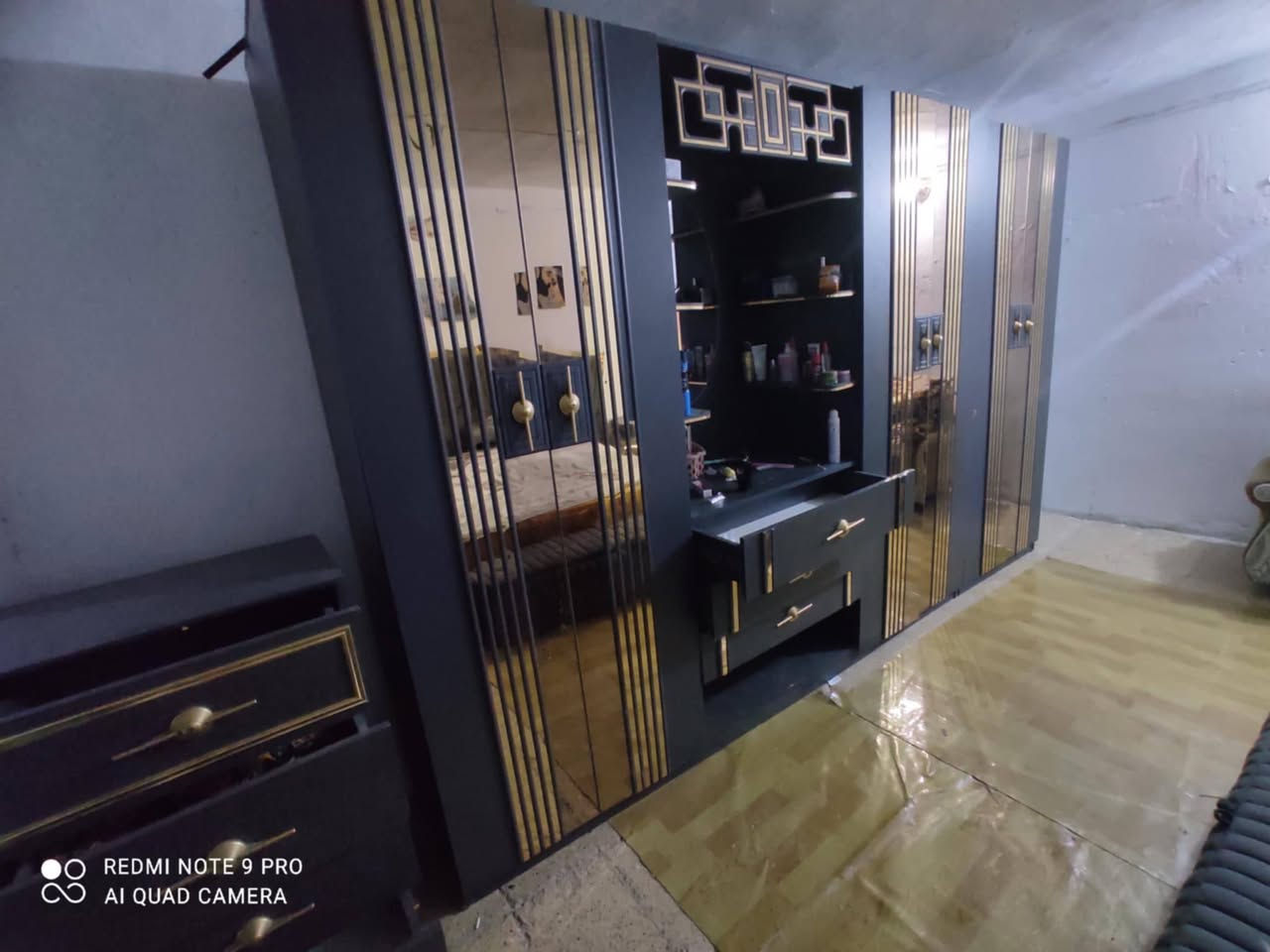 غرفه جديده العام اخذتهه للبيع السعر 750المكان ابو غرق***********
