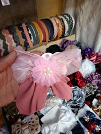 فيونكة شعر • اطفال • طويريج شارع الباله