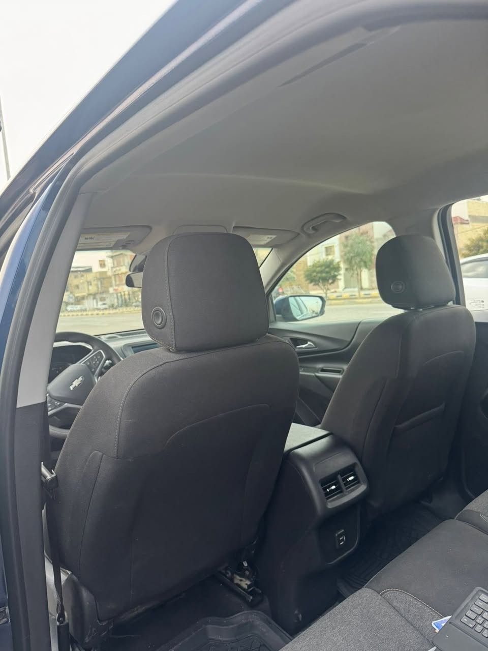 اكونكس 2023
LT 
مواصفاتها 
بصمه 
رادار جانبي 
تبريد خلفي 
دكمه فور ويل 
كرسي كهرباء
دكمه اوتو ستوب 
كروس سرعه 
تحديد مسار
حساس امامي خلفي 
ماشيه 44,000k
رقم اربيل السياره
سعر السياره 165وبيها مجال 
حادثها فقط جاملغ 
صور الحادث موجوده وكذالك سونار مرفق 
مكان السياره النجف 

للتواصل 
***********
