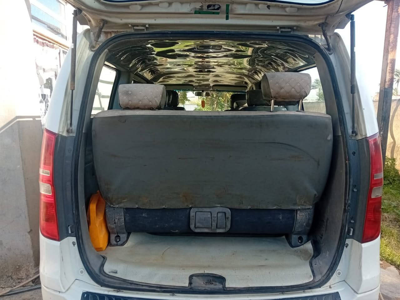 ستاركس ٢٠٠٩ خليجي محور سبلاين ١٢ قبق اسود سياره جاهزه. بيها صبغ باب سلايت يمنه وجاملق خلفي من النص وجوه  بدون ضربه. السعر ١٣٠ باقي التفاصيل موضحه بالفيديو رقم انكليزي بسمي
التواصل ع الارقام التاليه
***********
***********
ابو محمد
